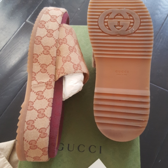 Gucci sandles - Picture 4 of 6